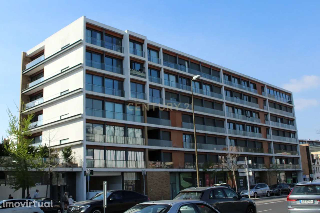 Elegante T2 no 6.º piso do Alcântara Rio, em estado de novo, com estac - Grande imagem: 2/13