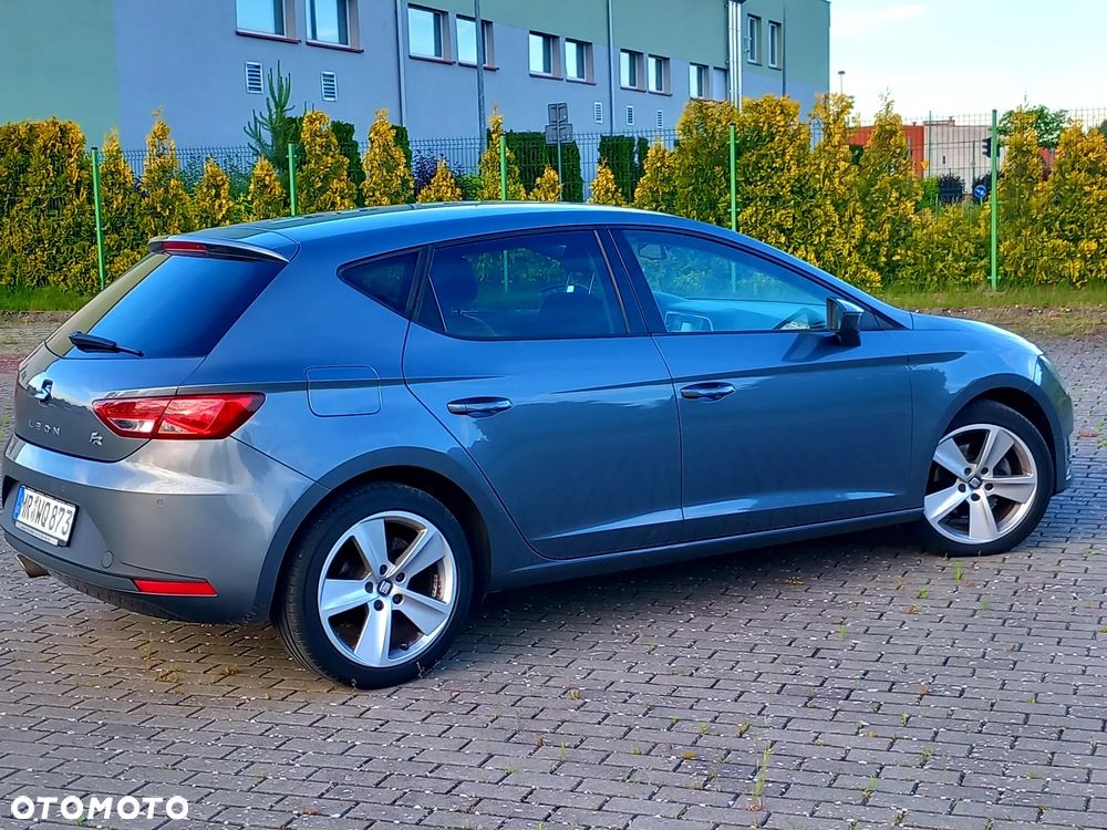 Seat Leon 2.0 TDI DPF Ecomotive FR - 31