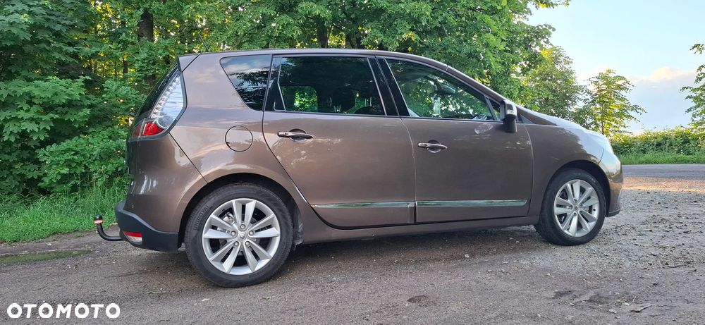 Renault Scenic 1.5 dCi Intens EDC - 8