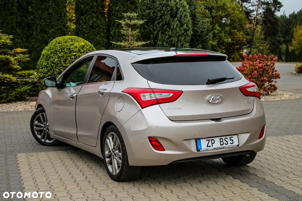 Hyundai i30 1.6 GDI DCT Premium - 15