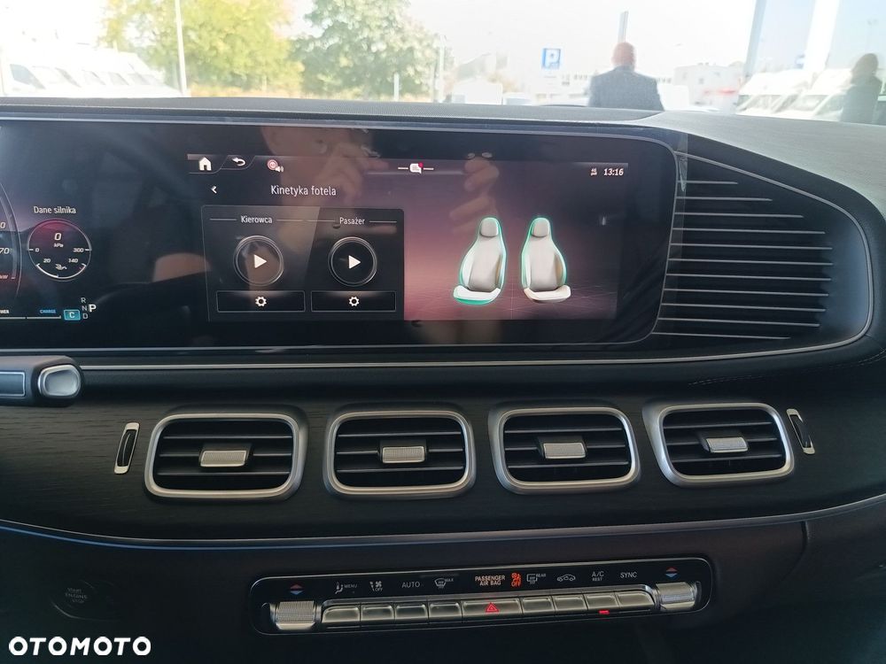 Mercedes-Benz GLE - 18