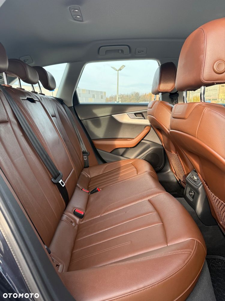 Audi A4 Allroad 2.0 TDI Quattro S tronic - 30