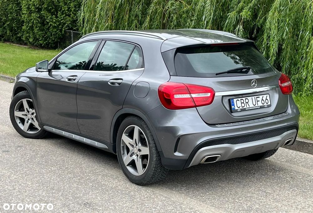 Mercedes-Benz GLA 220 CDI 4Matic 7G-DCT AMG Line - 3