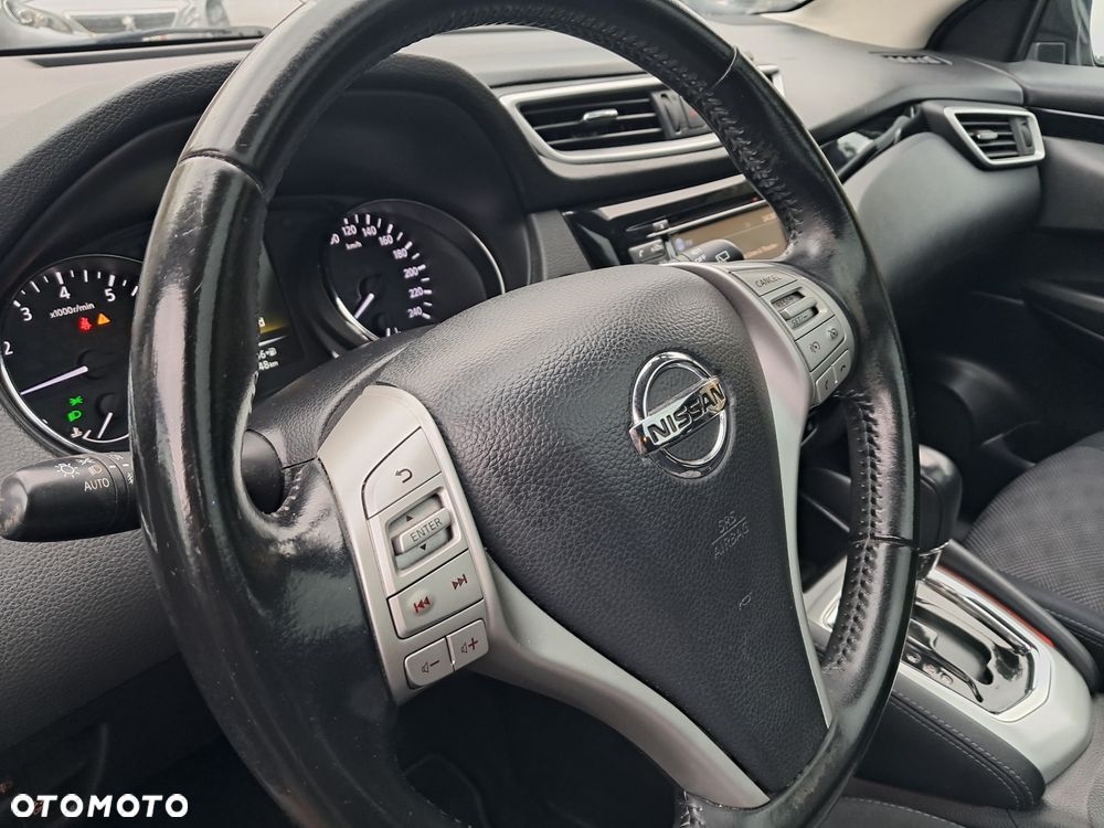 Nissan Qashqai - 16