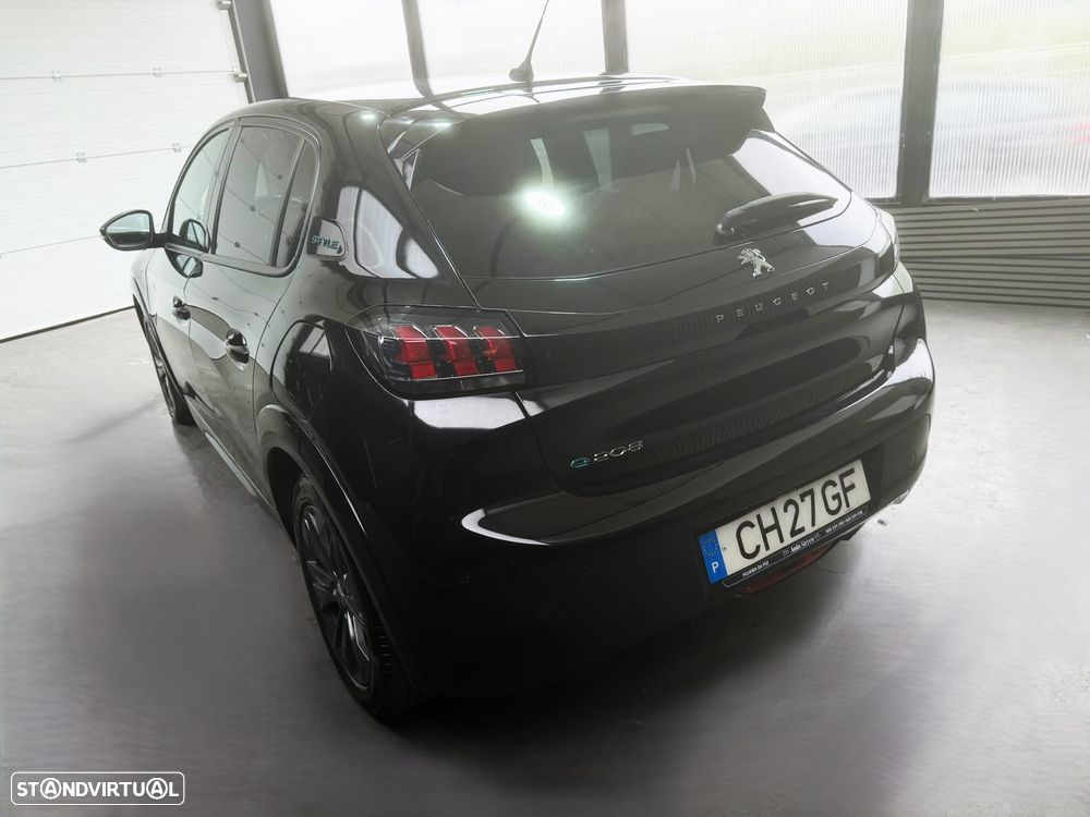 Peugeot e-208 E-Style - 5
