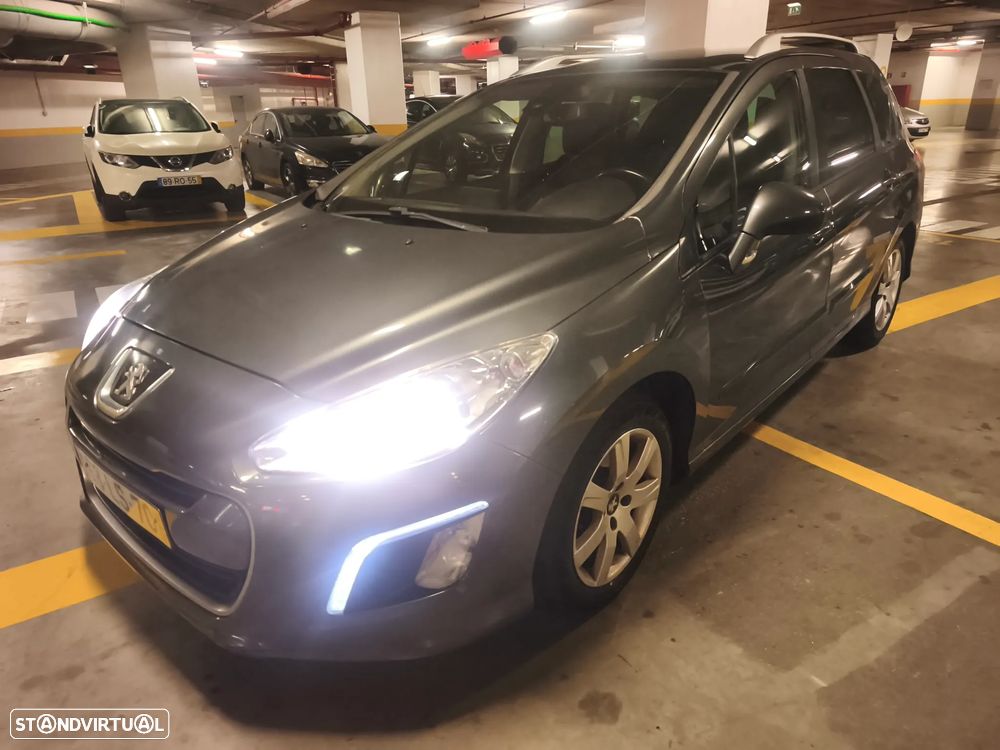 Peugeot 308 SW 1.6 e-HDi Allure CVM6 - 38