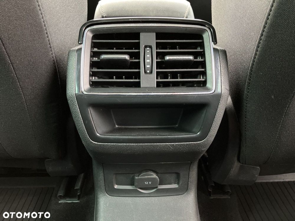 Skoda Karoq 1.5 TSI ACT Style DSG - 25