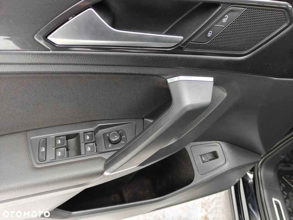 Volkswagen Tiguan 2.0 TSI 4Motion (BlueMotion Technology) DSG Highline - 25