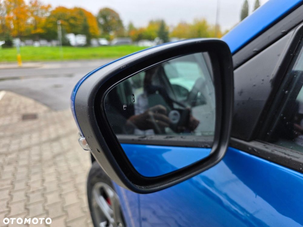Ford Kuga - 10