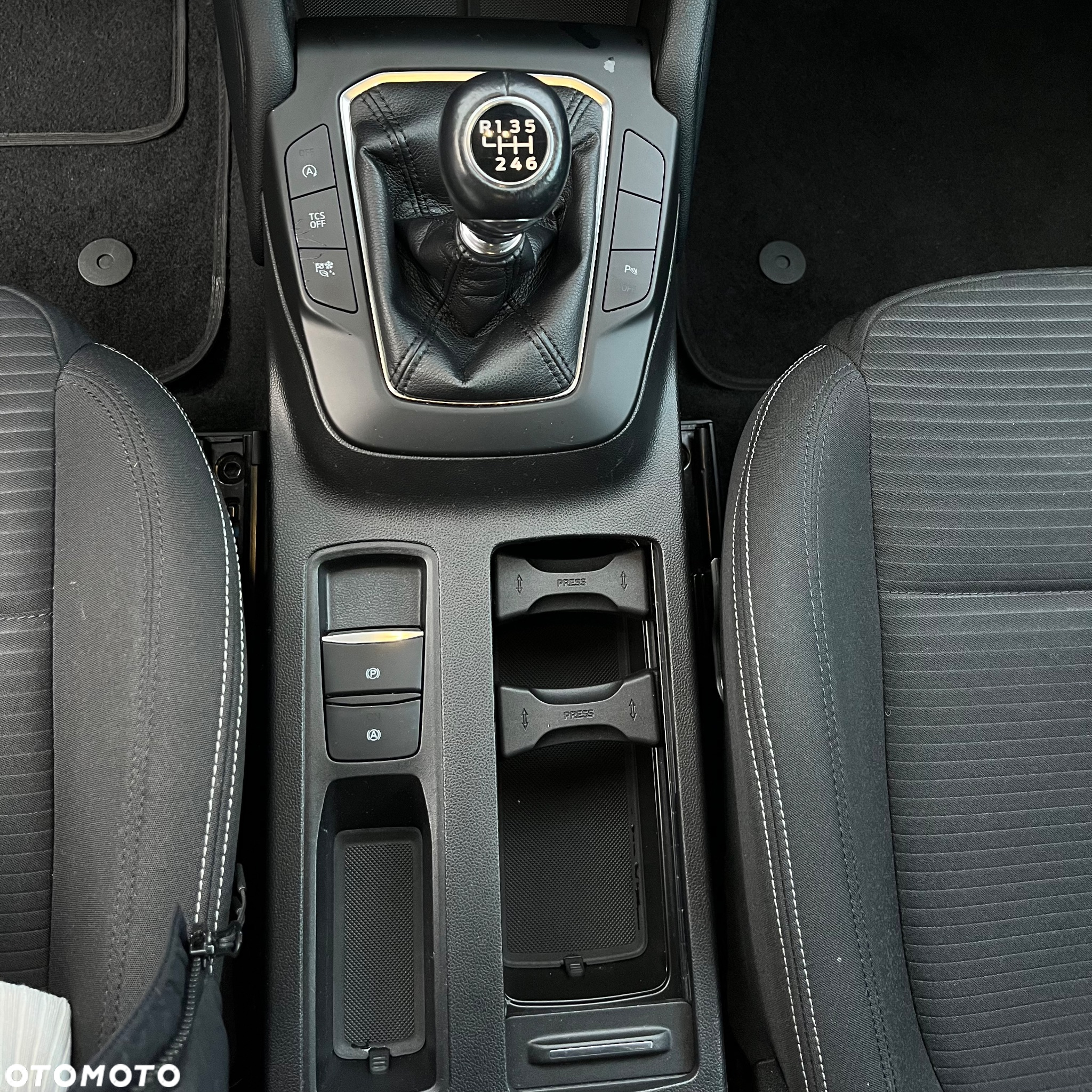 Ford Focus 1.5 EcoBlue Start-Stopp-System ACTIVE DESIGN - 12