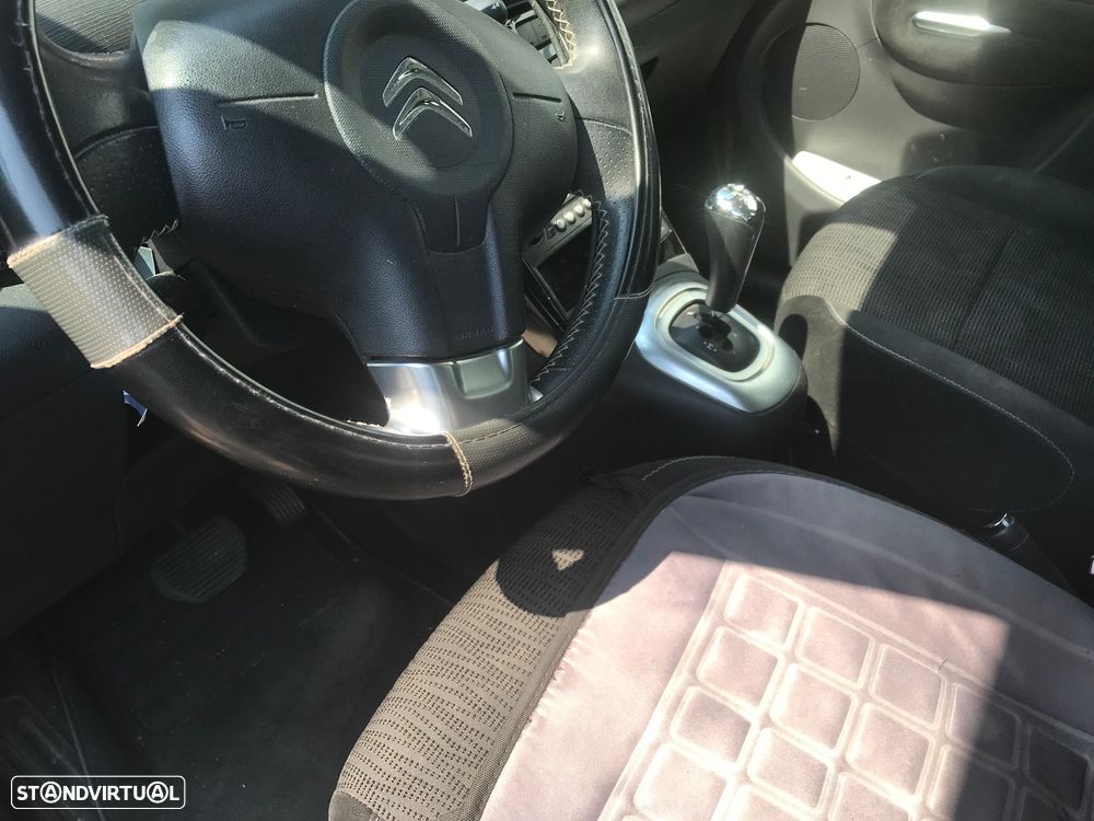 Citroën C3 Picasso 1.6 e-HDi Exclusive 112g CMP6 - 23