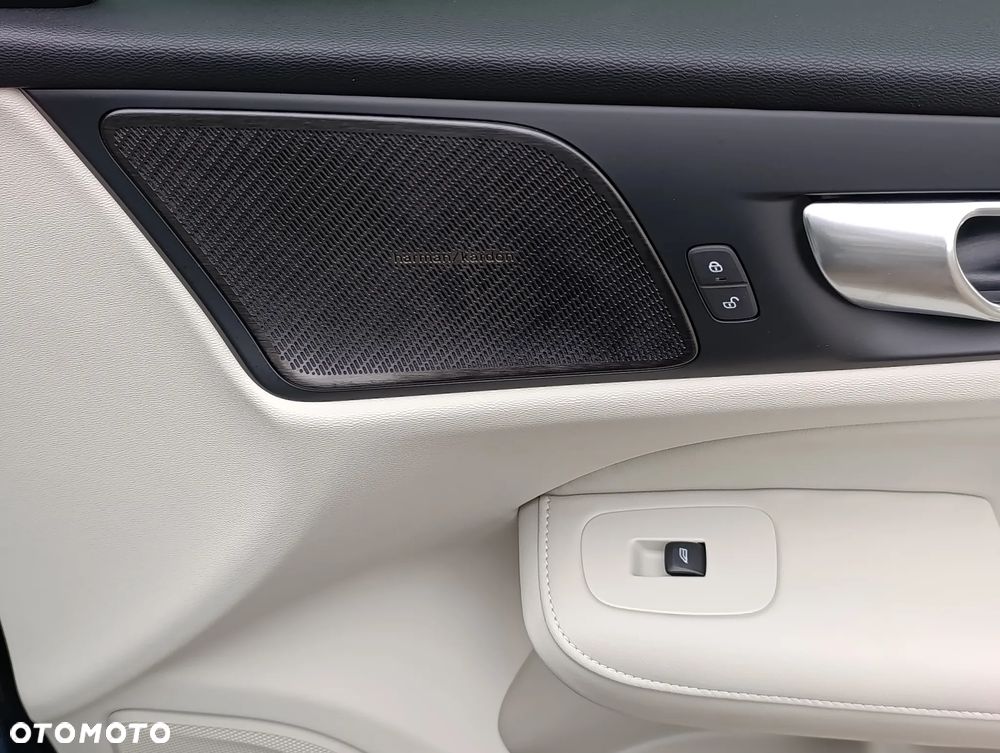 Volvo S60 - 24