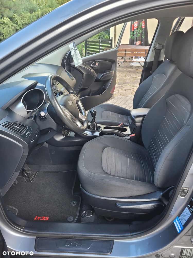 Hyundai ix35 1.6 2WD Fifa World Cup Edition - 7
