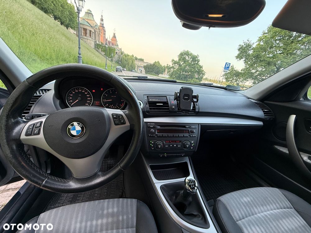 BMW Seria 1 118i - 8