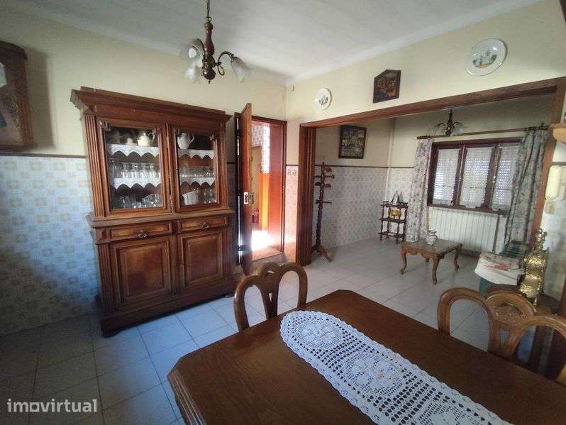 2250m2 Terreno, Quintinha com Vinha e Moradia T4+ - Grande imagem: 3/10