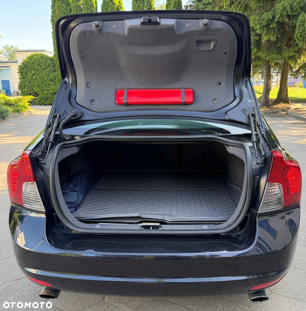Volvo S40 D3 Kinetic - 8