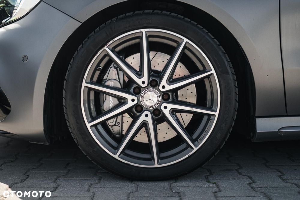 Mercedes-Benz Klasa A AMG 45 4-Matic - 40