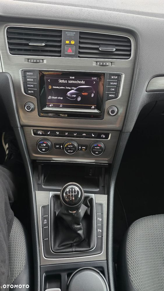 Volkswagen Golf 1.2 TSI BlueMotion Technology Comfortline - 8