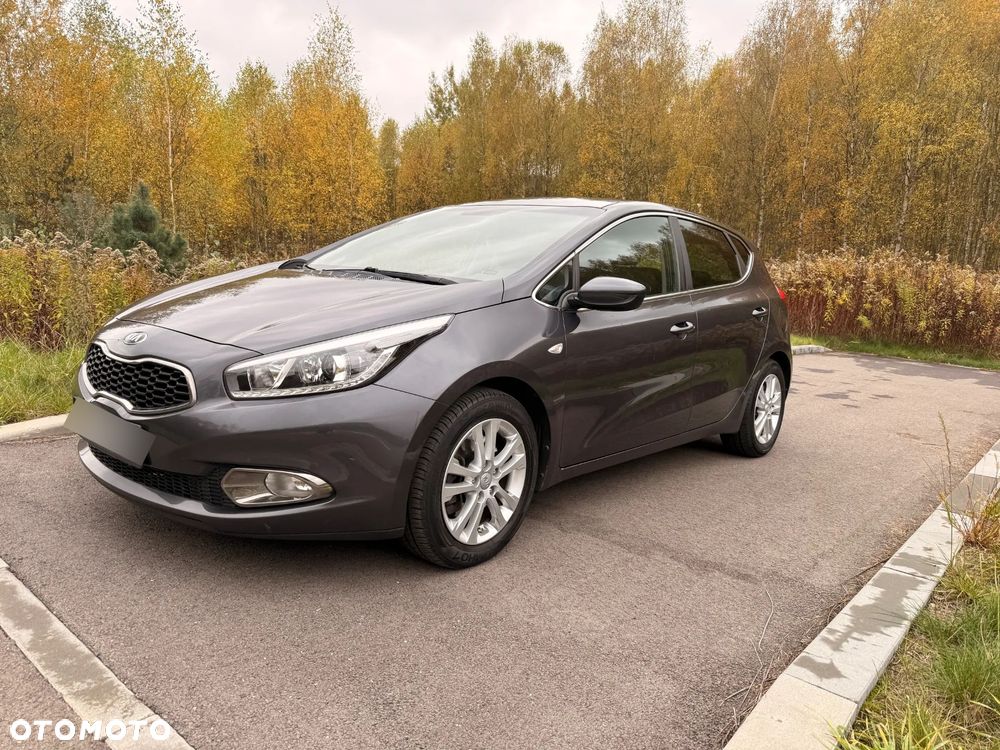 Kia Ceed 2015 photo 4