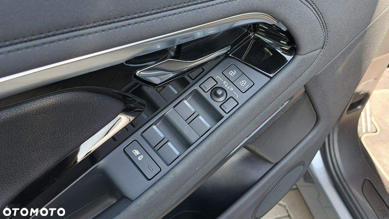 Land Rover Range Rover Evoque - 14