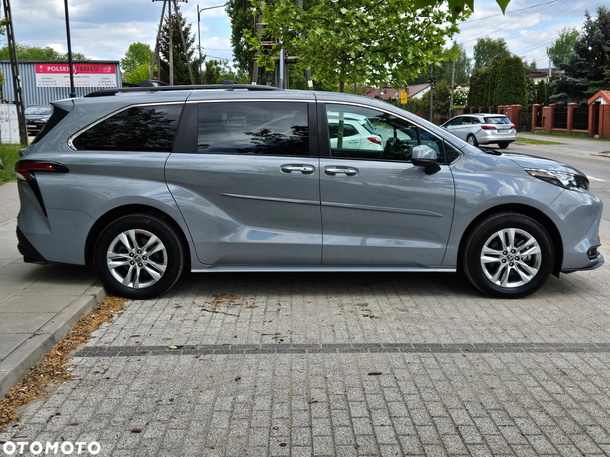 Toyota Sienna - 13