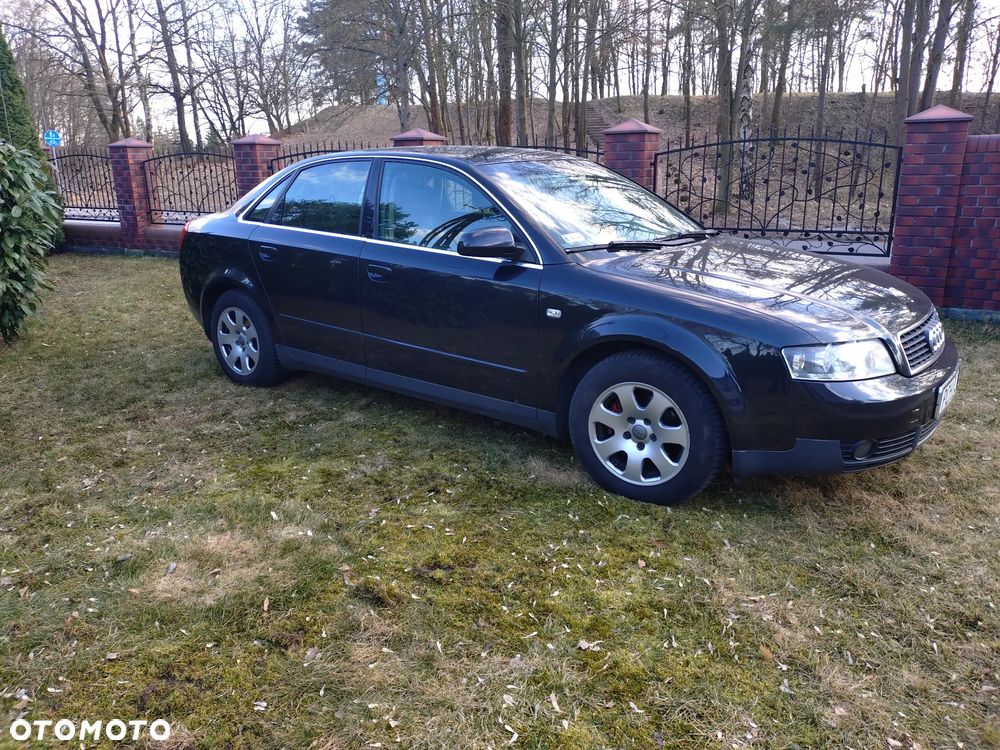 Audi A4 Limousine - 2