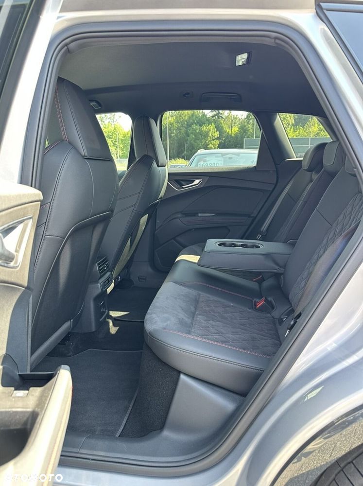 Audi Q4 e-tron - 21