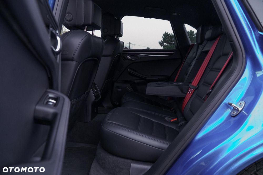 Porsche Macan - 14