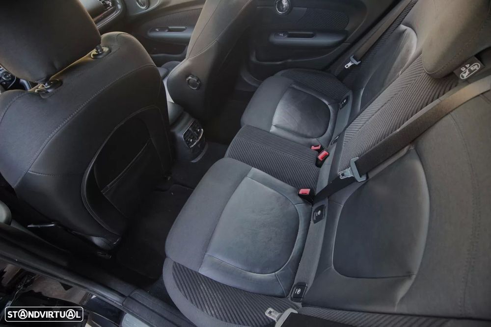 MINI Clubman Cooper Aut. Essential - 20