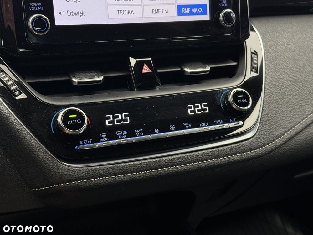 Toyota Corolla - 27