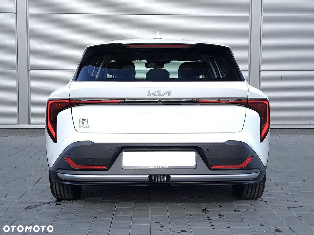 Kia K4 - 8