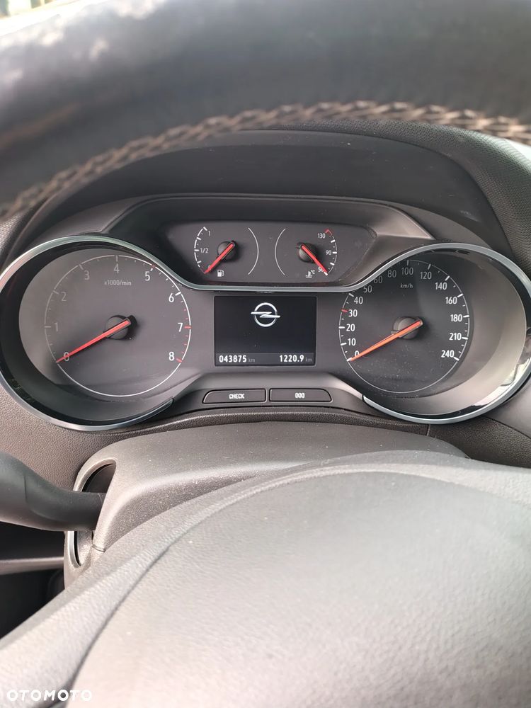 Opel Crossland - 9