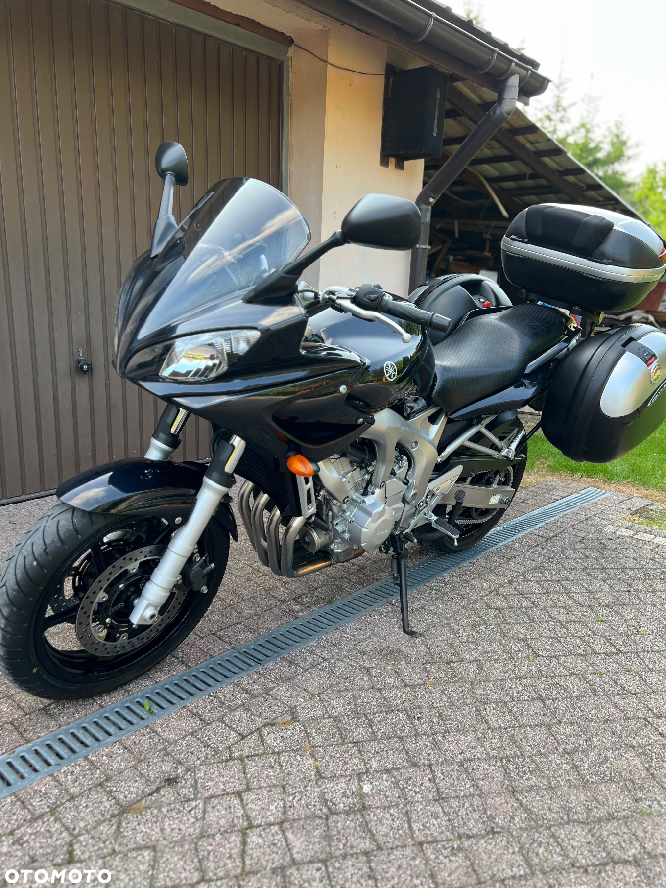 Yamaha FZ6 - 7