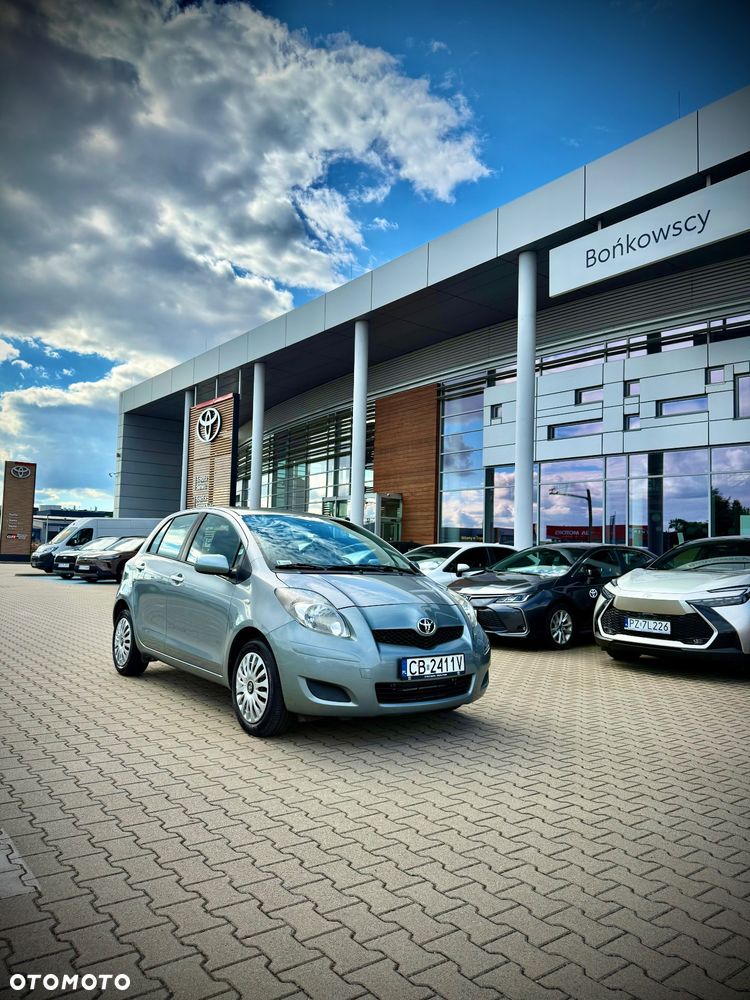 Toyota Yaris 1.33 Luna - 2