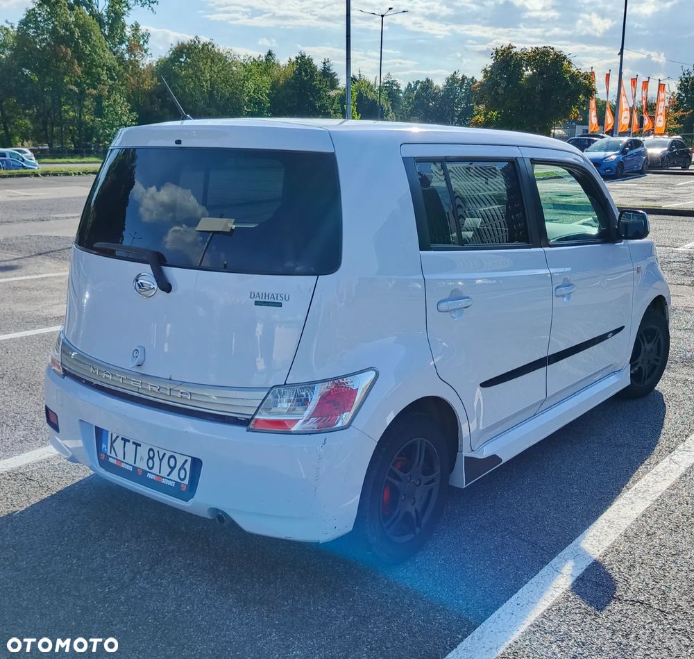 Daihatsu Materia - 9