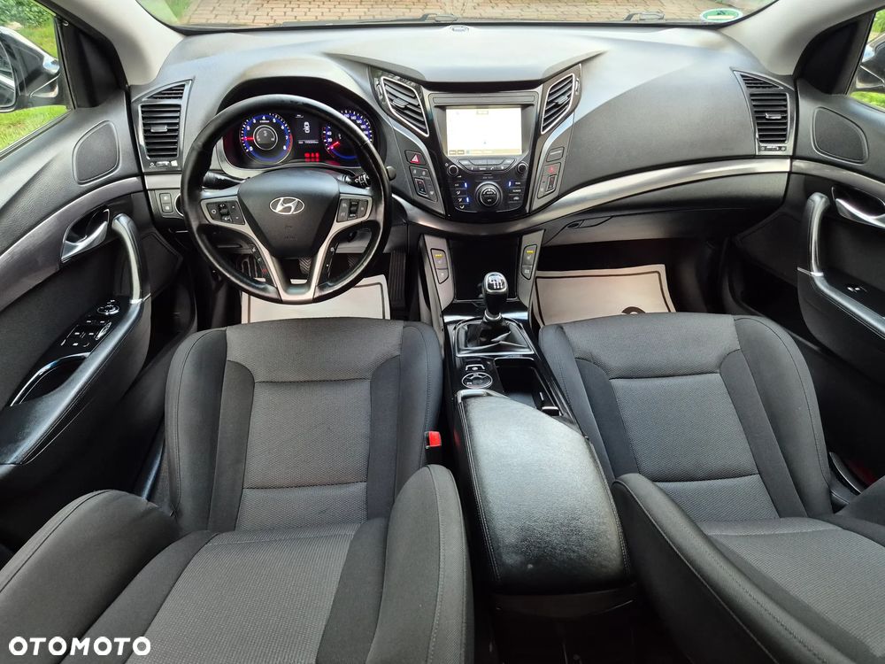 Hyundai i40 i40cw 1.6 Fifa World Cup Edition - 7