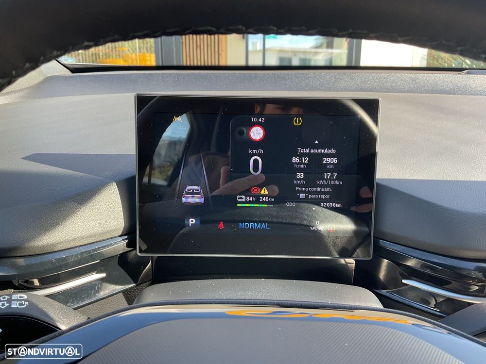 MG MG4 51 kWh Standard - 23