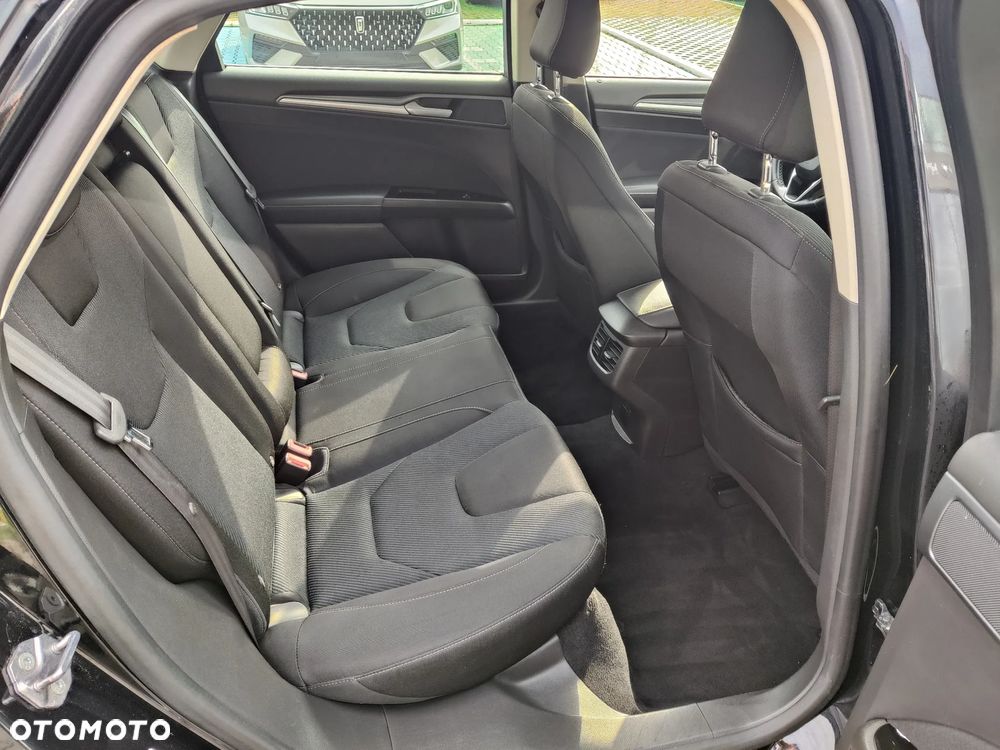 Ford Mondeo 2.0 TDCi Titanium PowerShift - 20
