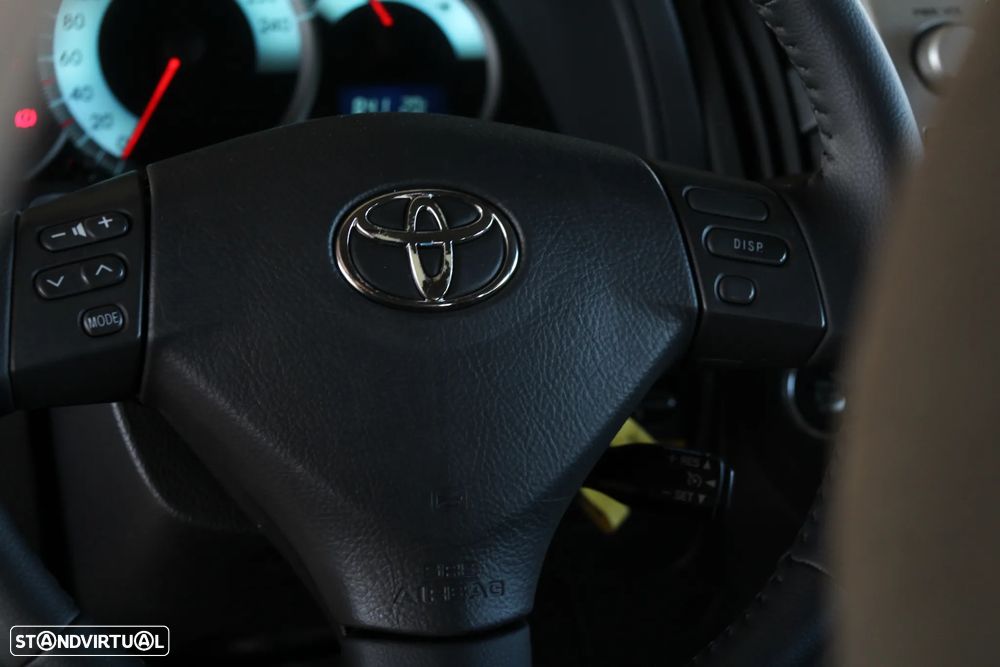 Toyota Corolla Verso 2.2 D-4D Sol - 24