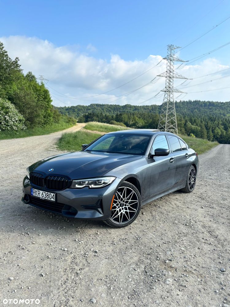 BMW Seria 3 330i Sport Line - 6