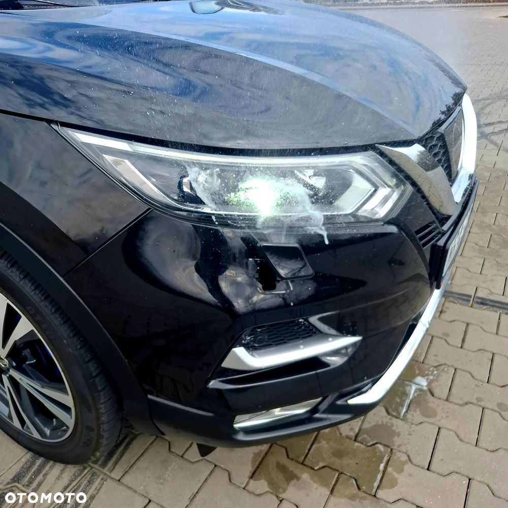 Nissan Qashqai 1.6 DIG-T 360 - 2