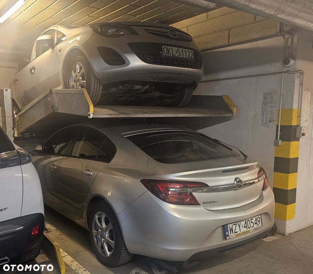 Opel Corsa 1.2 16V Enjoy - 32