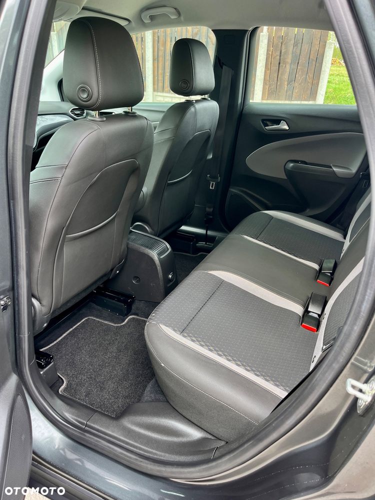 Opel Crossland X - 9