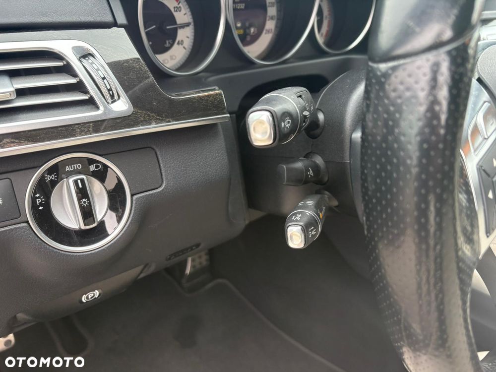 Mercedes-Benz Klasa E - 16