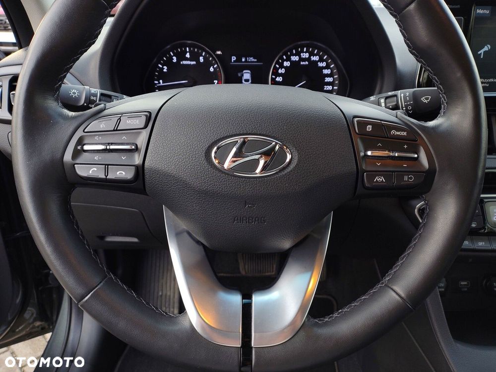 Hyundai i30 - 19