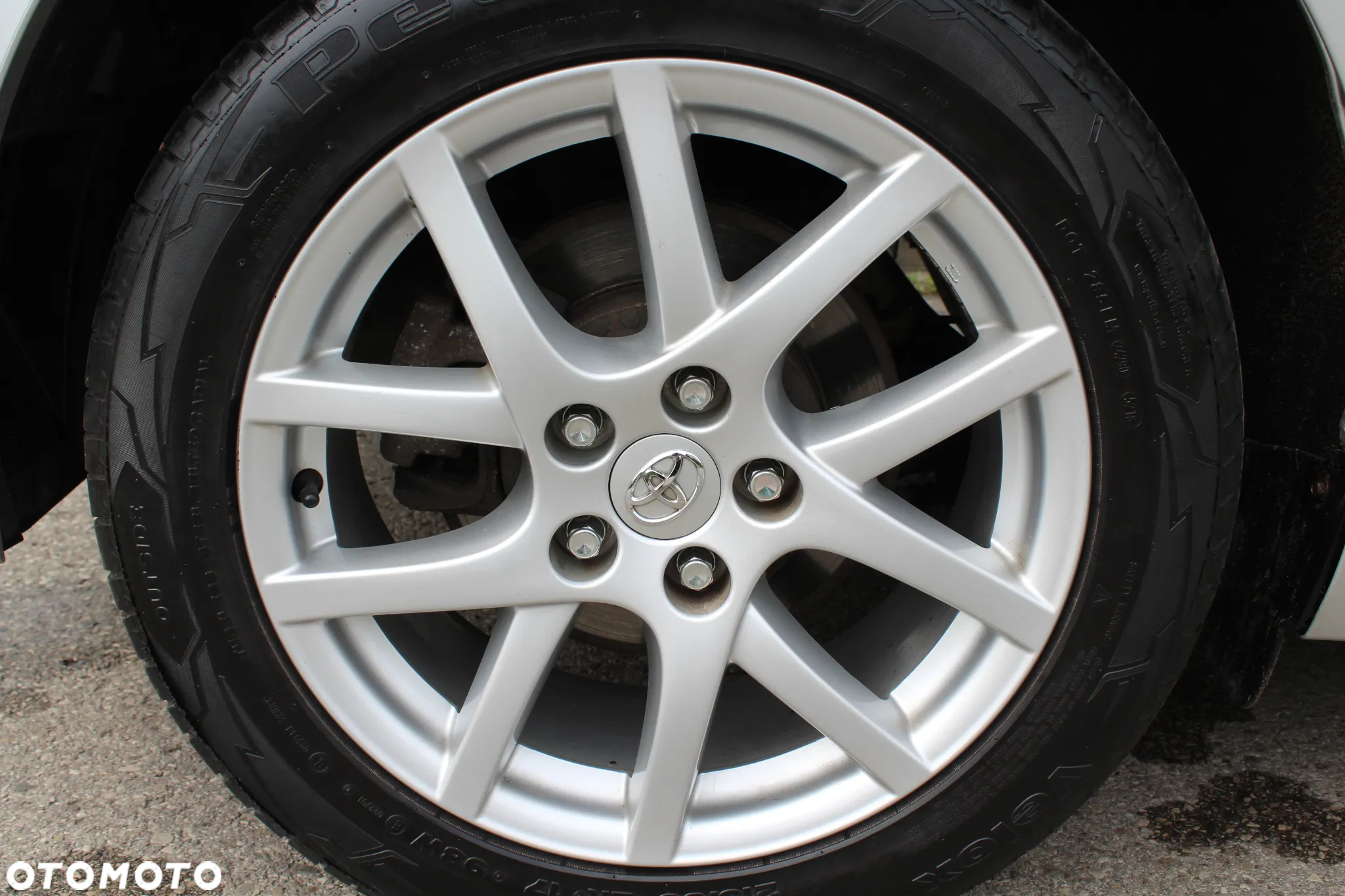 Toyota Verso 1.8 Life - 25