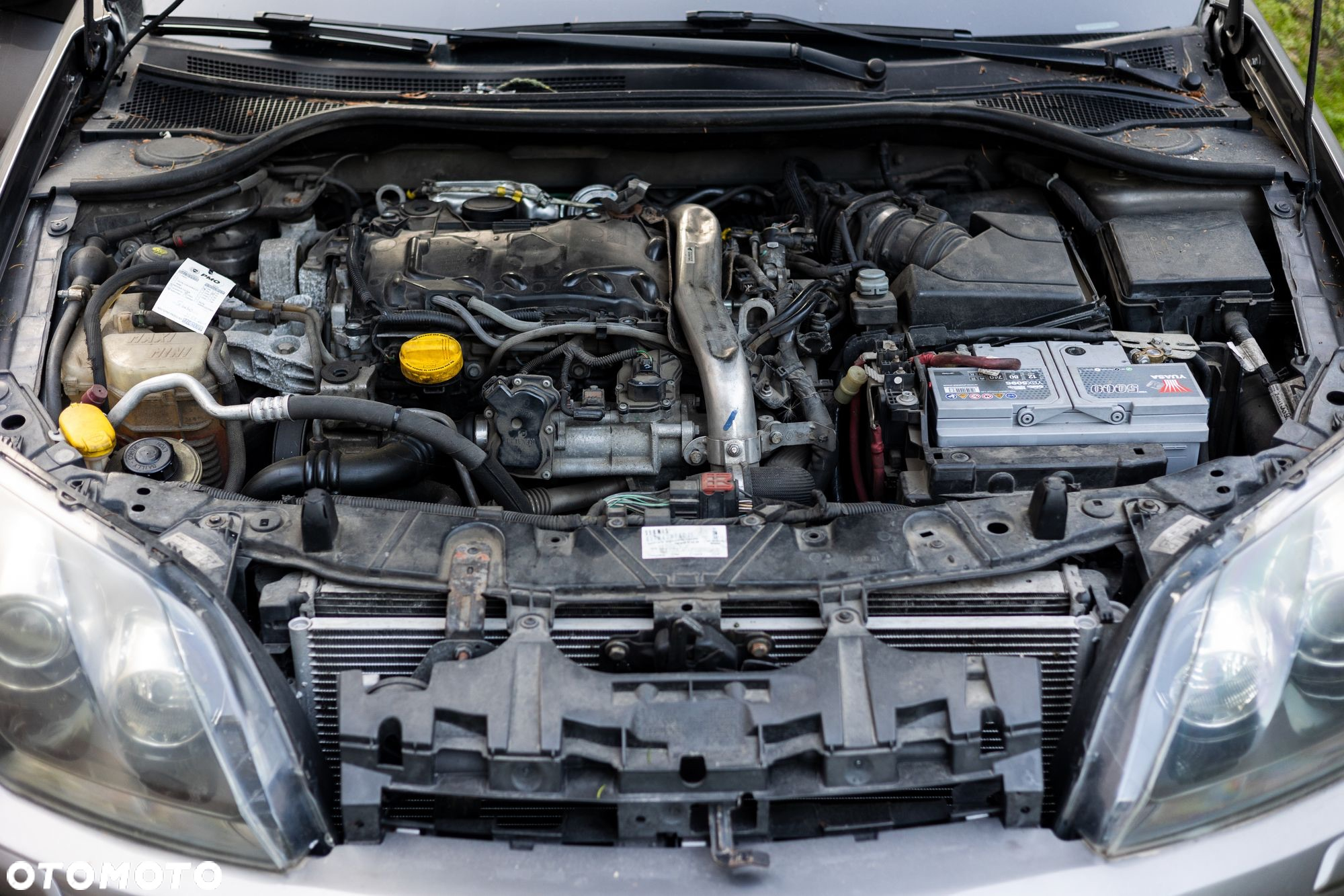 Renault Laguna 2.0 dCi GT Euro5 - 16