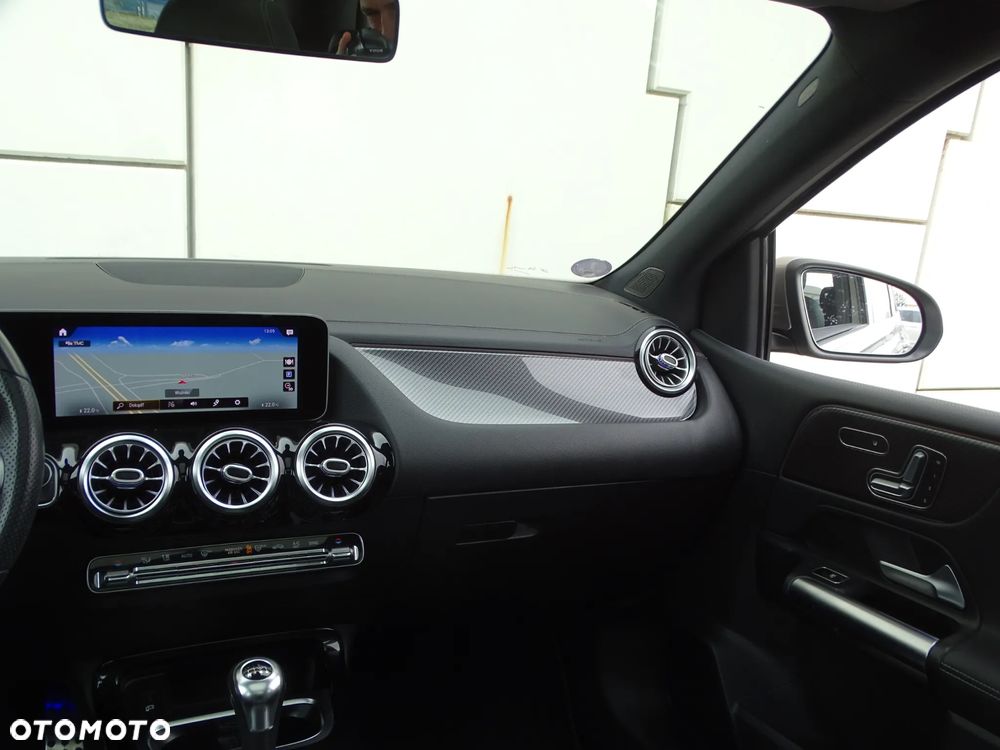 Mercedes-Benz Klasa B 180 Style - 20