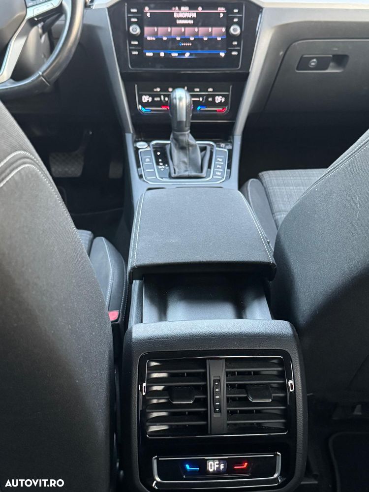 Volkswagen Passat 2.0 TDI SCR DSG Business - 16