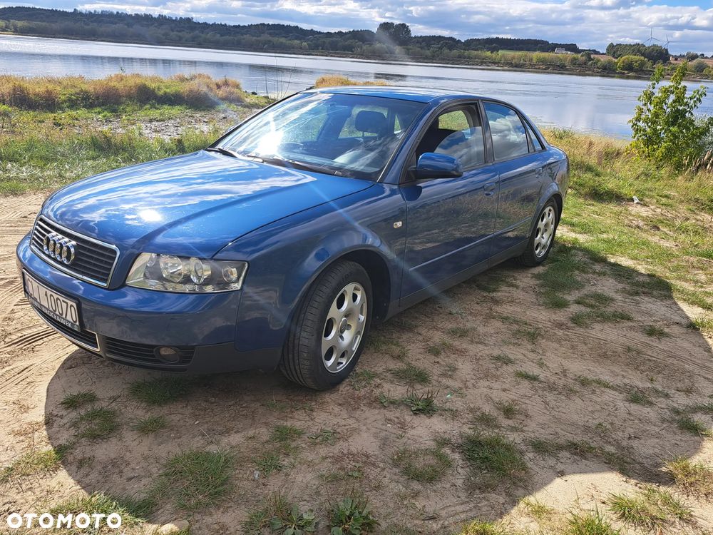 Audi A4 - 1